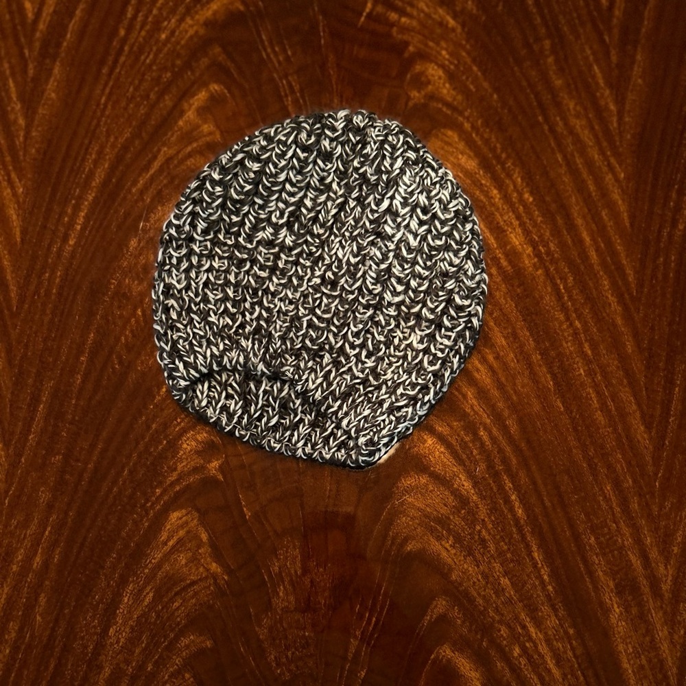 Knitted beanie